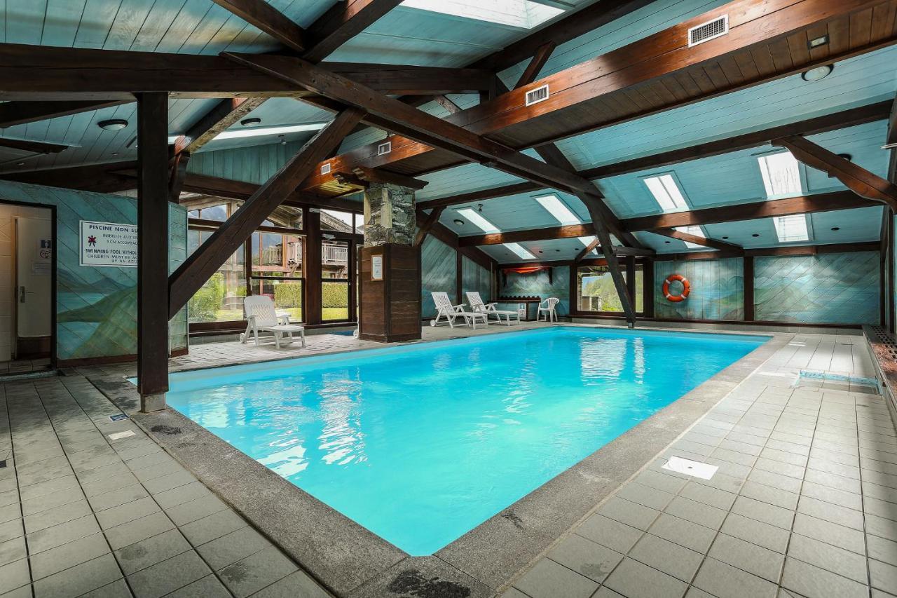 Chalet Blackbushe - Traditional Chalet - Alpes Travel - Sleeps 4-6 Ле Уш Екстериор снимка