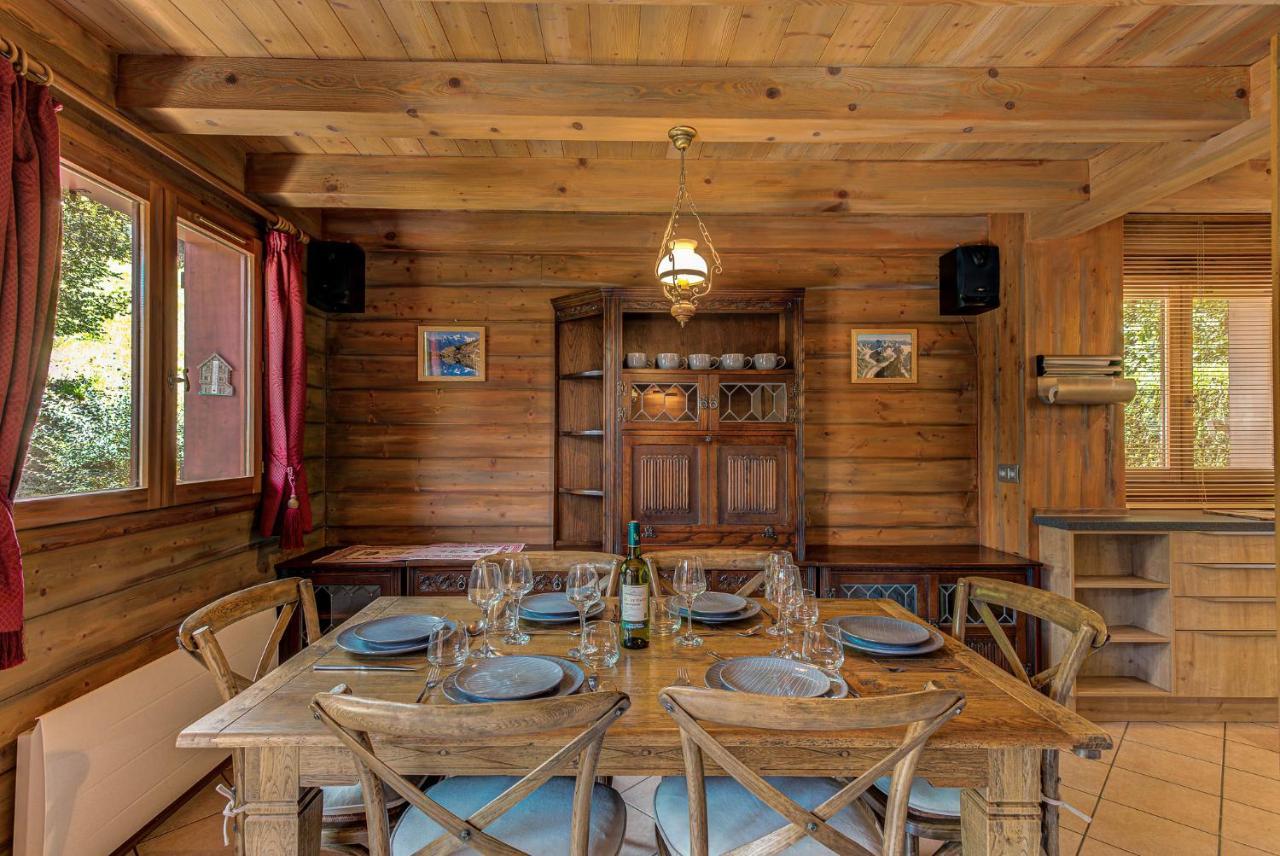 Chalet Blackbushe - Traditional Chalet - Alpes Travel - Sleeps 4-6 Ле Уш Екстериор снимка