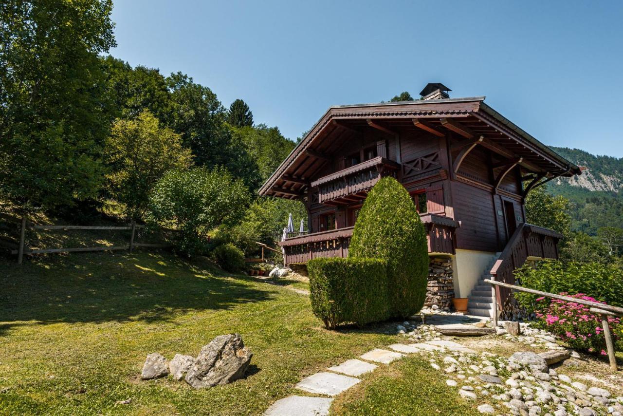 Chalet Blackbushe - Traditional Chalet - Alpes Travel - Sleeps 4-6 Ле Уш Екстериор снимка