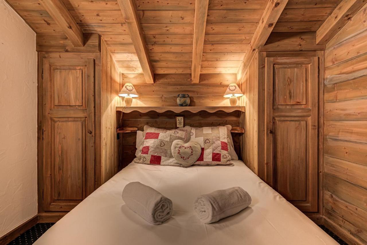 Chalet Blackbushe - Traditional Chalet - Alpes Travel - Sleeps 4-6 Ле Уш Екстериор снимка