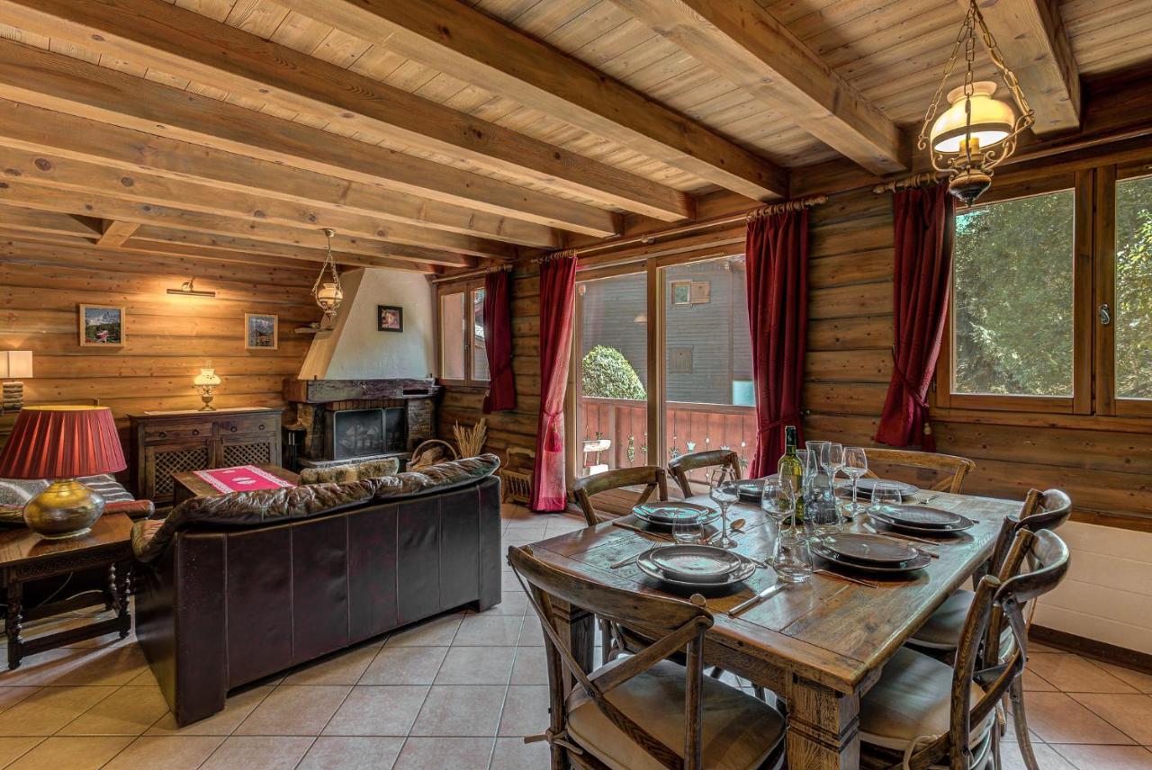 Chalet Blackbushe - Traditional Chalet - Alpes Travel - Sleeps 4-6 Ле Уш Екстериор снимка